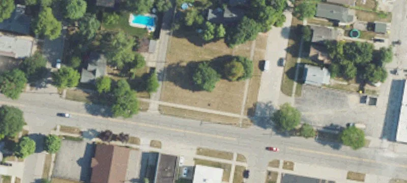 3rd St