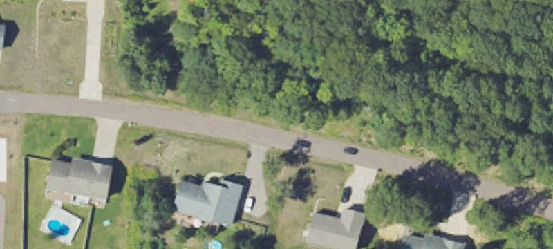 Robindale Dr