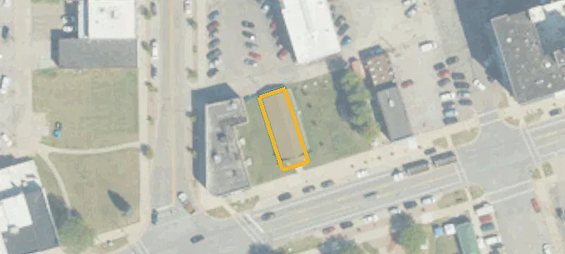 143 Main St
