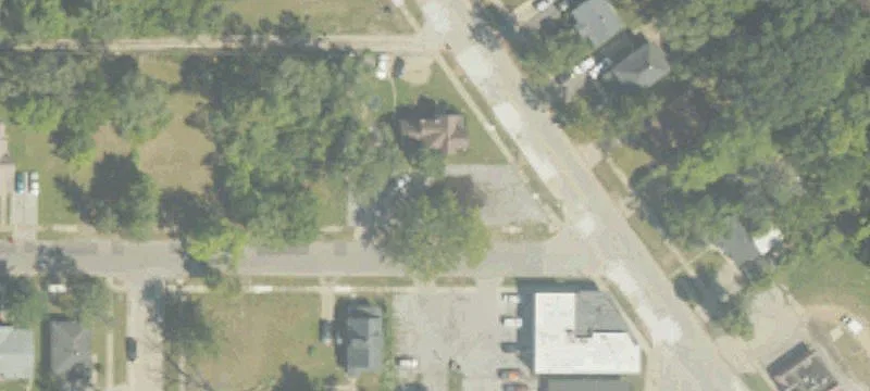 842 Pipestone St