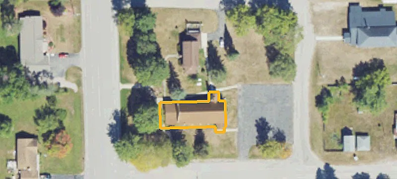 9269 County Rd 441