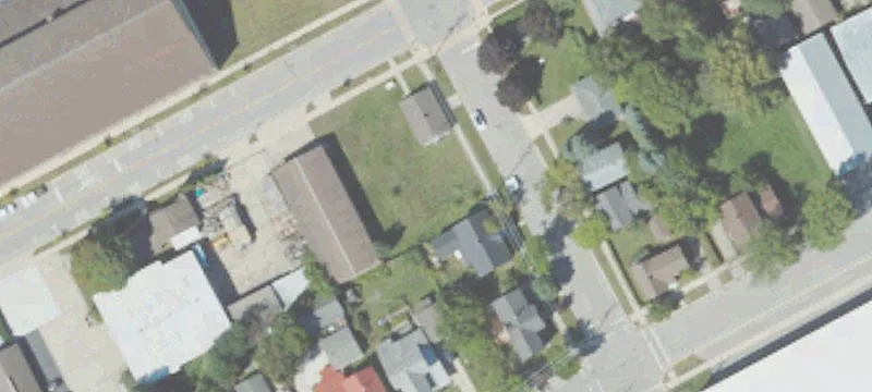 24 Cross St