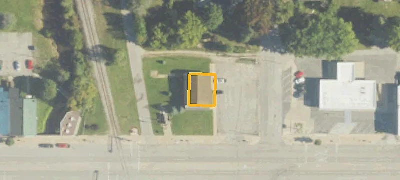 135 Main St