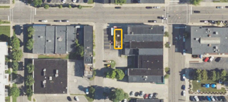 44 Bacon St
