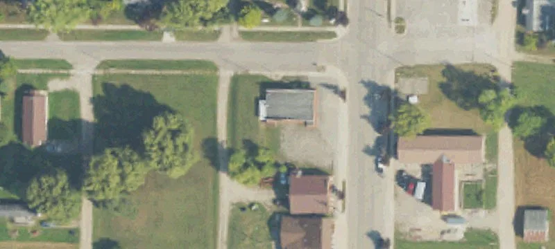5352 Main St