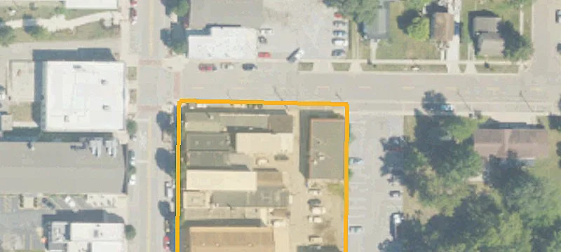 6 Maple St