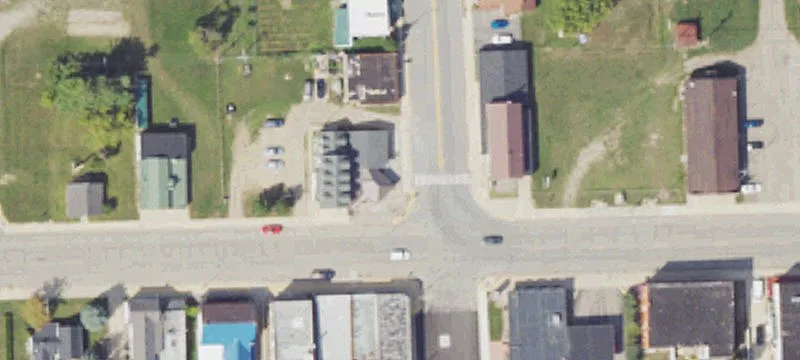 4 Lapeer St