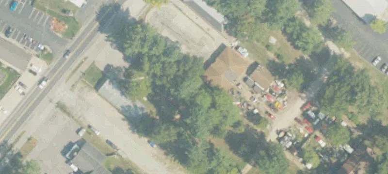 8437 Silver Lk Rd