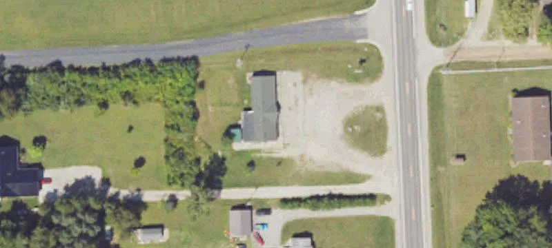 7566 Lakeshore Rd