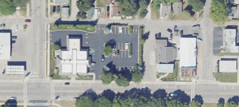 719 Main St