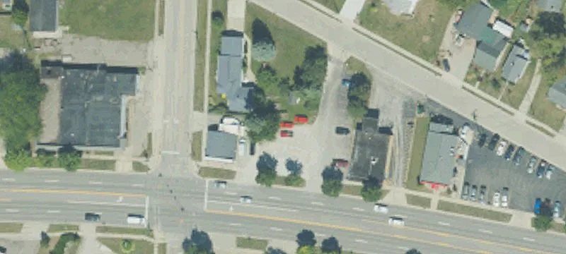 105 Huron Rd
