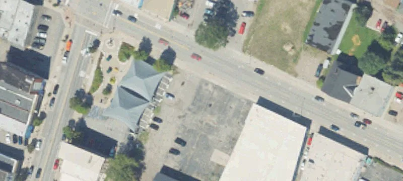 128 Portage Ave