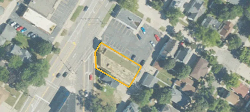 1007 Main St