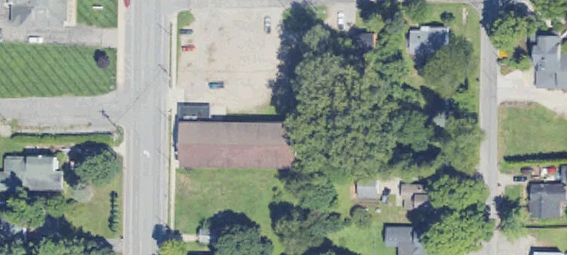 305 Main St