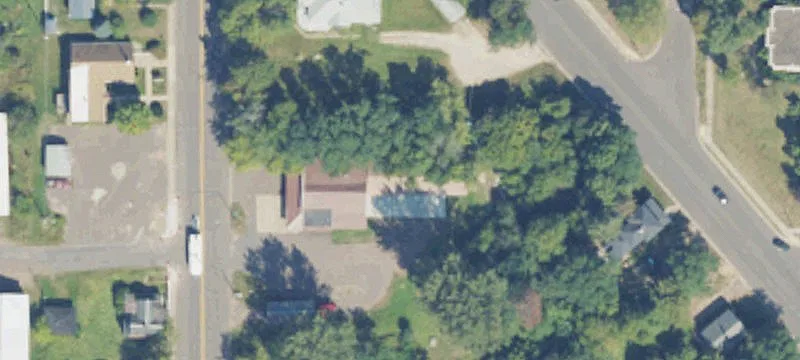111 Steel St