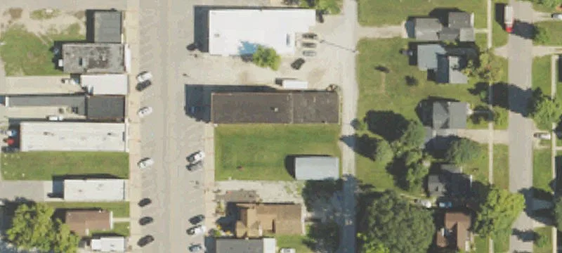 118 Roland St