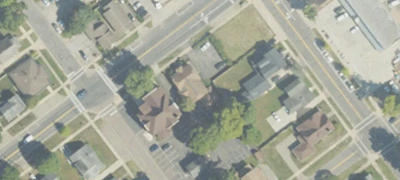 208 Fry St