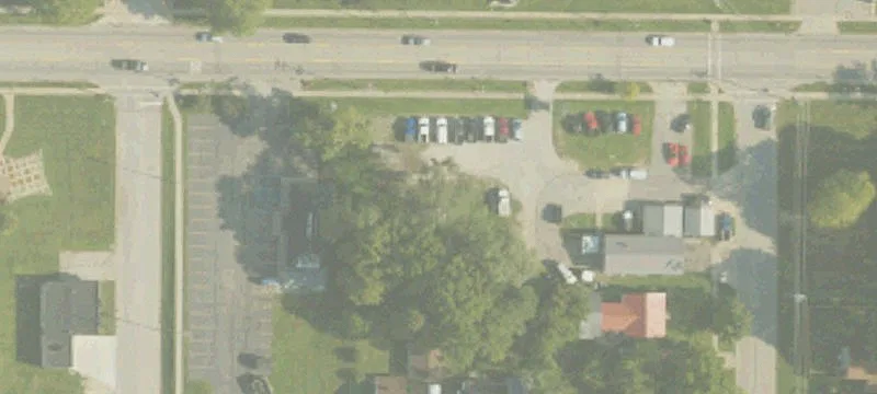 320 Main St