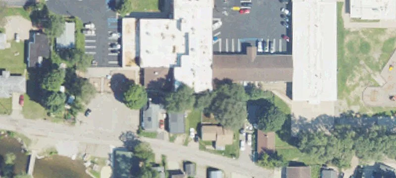 Lakeside Dr