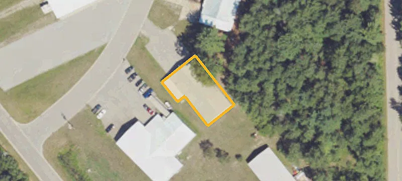 616 Pkwy Dr