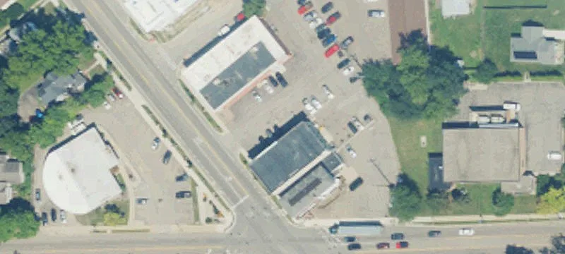 2006 Cedar St