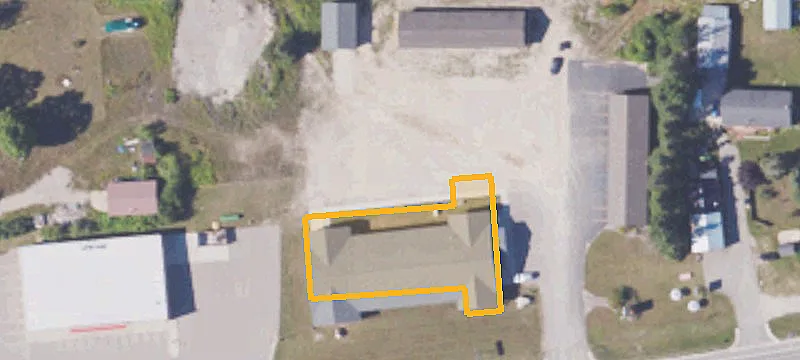 11660 Us Hwy 2nd 2