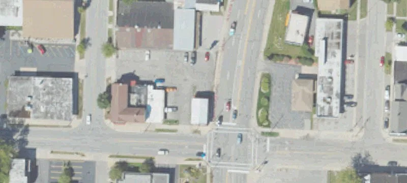 320 1st St
