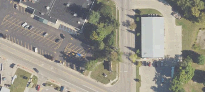 Monroe At N Ctr St