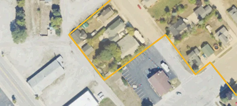 325 2nd St
