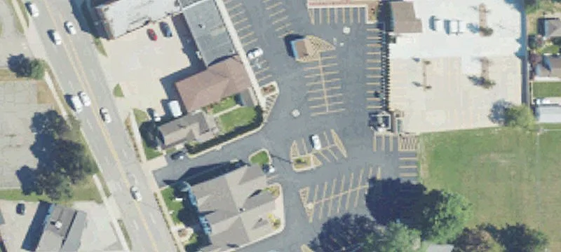 Utica Rd