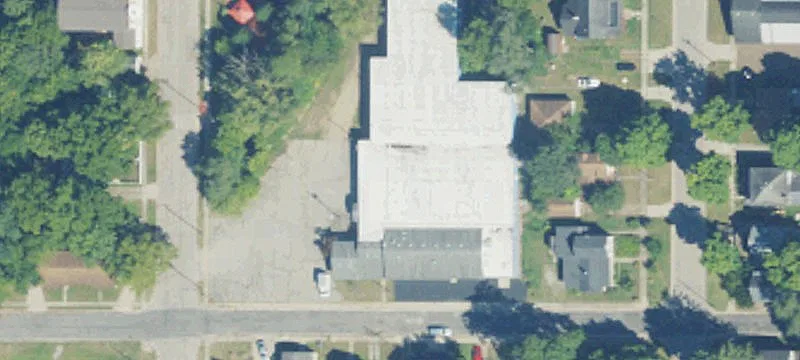106 Chicago St