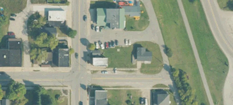 12975 Straits Hwy