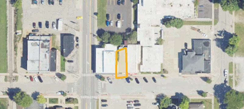 15 Main St