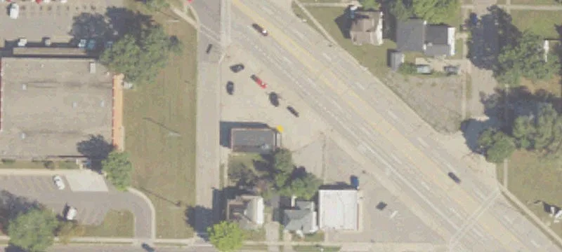 904 Main St