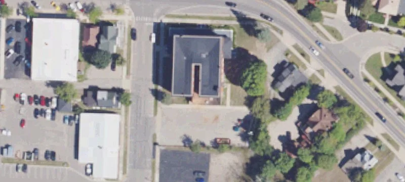300 Water St