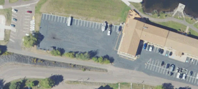 1000 Lakeshore Dr