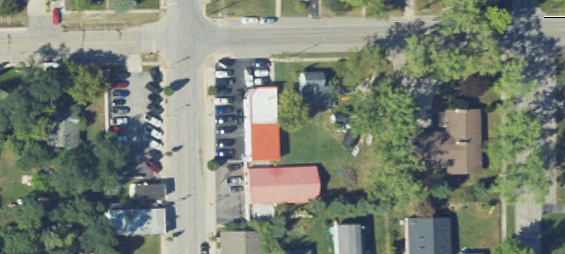 100 Main St