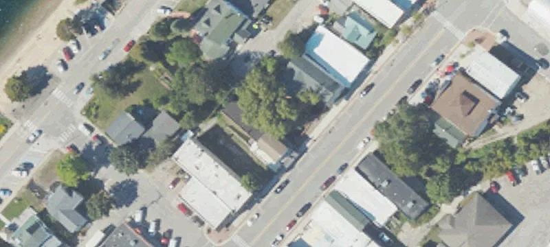 214 Benzie Blvd