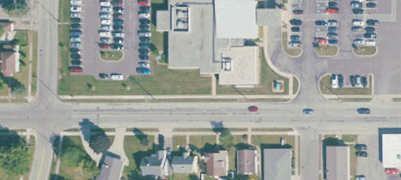 440 Woodward Ave
