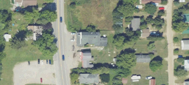 2422 Lakeshore Rd
