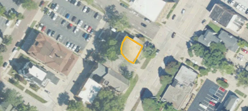 500 Main St