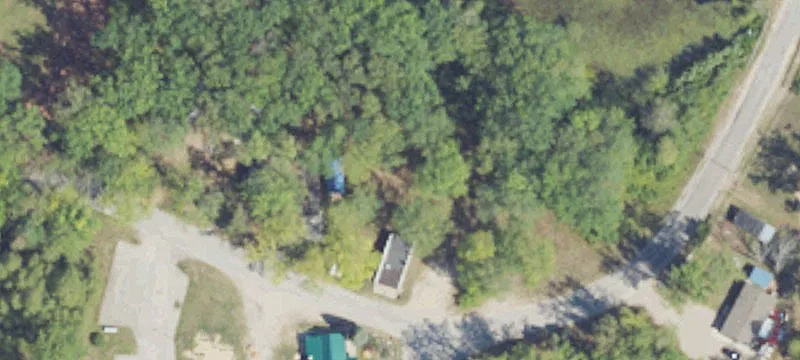 880 M L King Dr