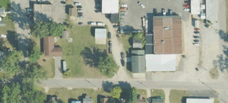 Grapevine Ave