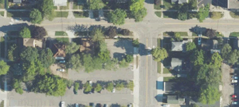 Woodworth Ave