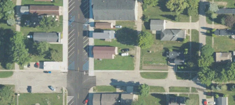 111 Robinson St