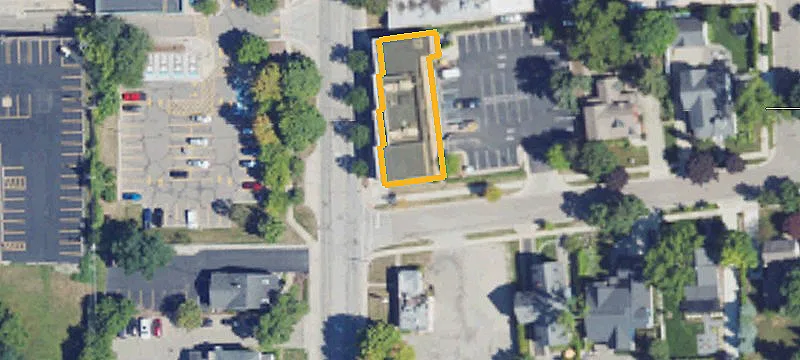 410 Ctr St