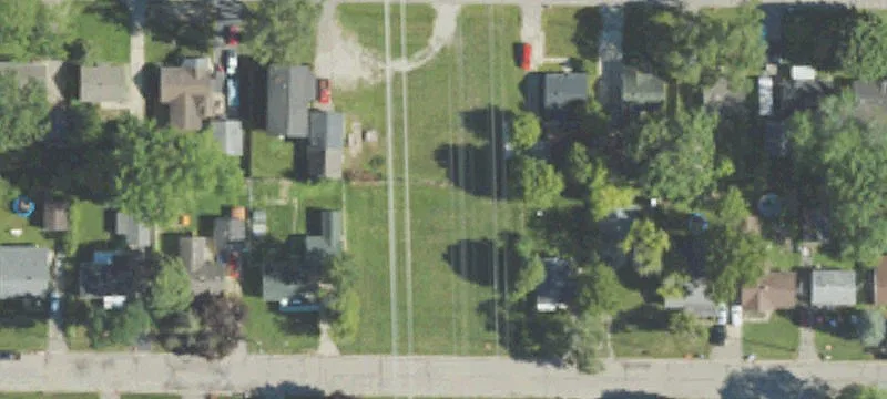 Woodrow Ave