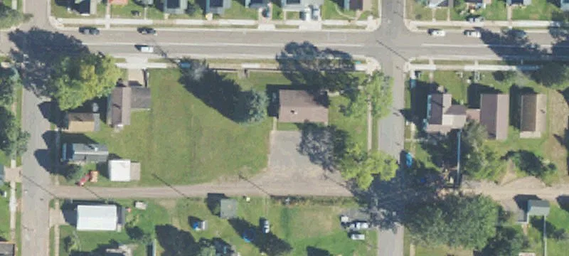 300 Clayberg St