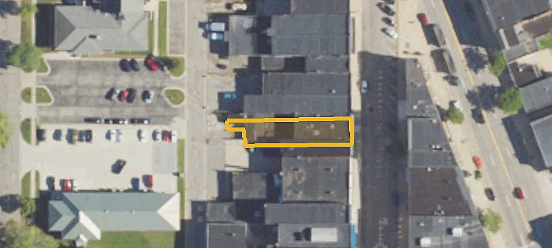 70 Howell St