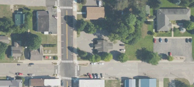 2440 Main St
